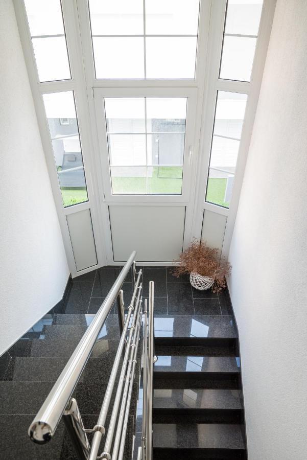 טרוגיר Vdl Apartments מראה חיצוני תמונה